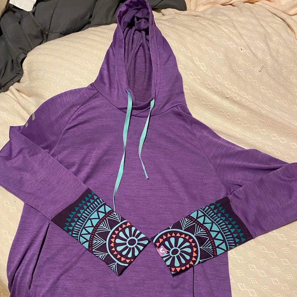 LIV  - Bike Hoodie w/ Zippered Pockets